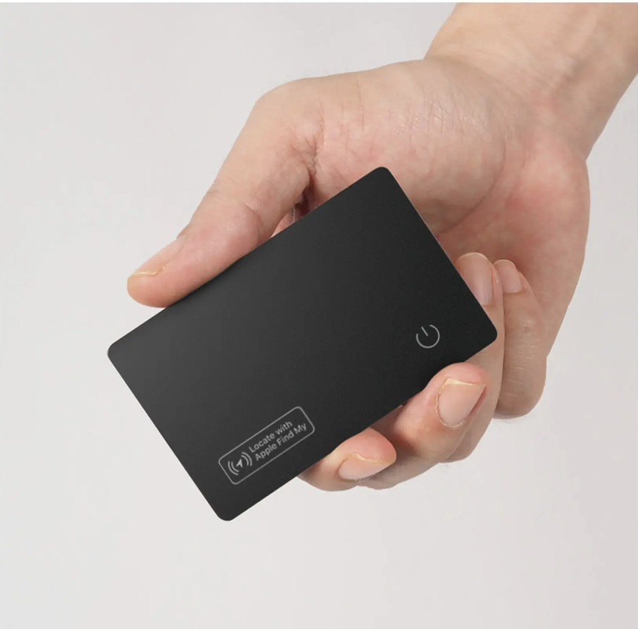 LumoraCard — The Slimmest Wireless Wallet Tracker
